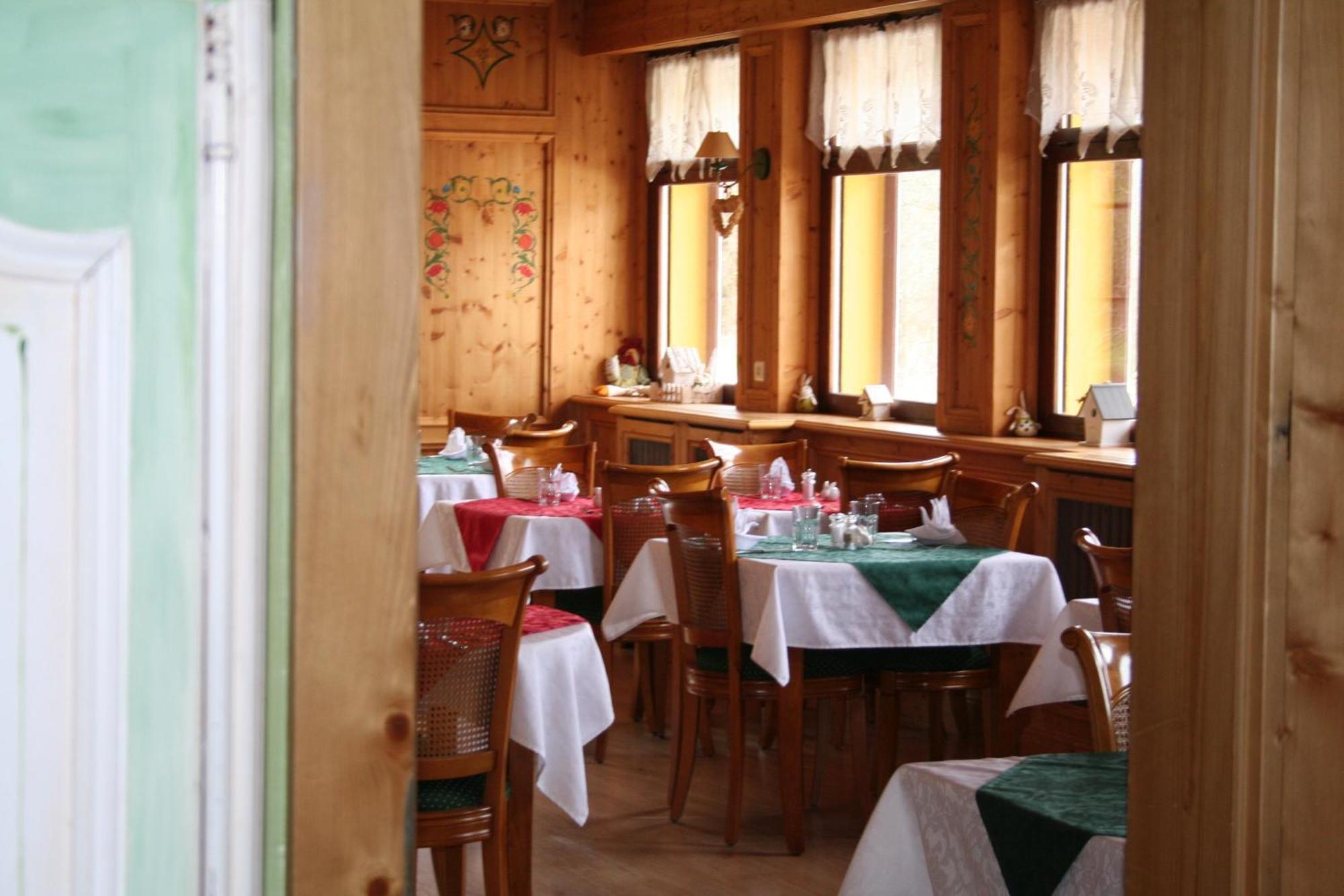 Auberge Du Lac Ксонруп-Лонжеме Екстериор снимка